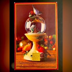 LENOX Winter Greetings Bird Bath Musical Snow Globe